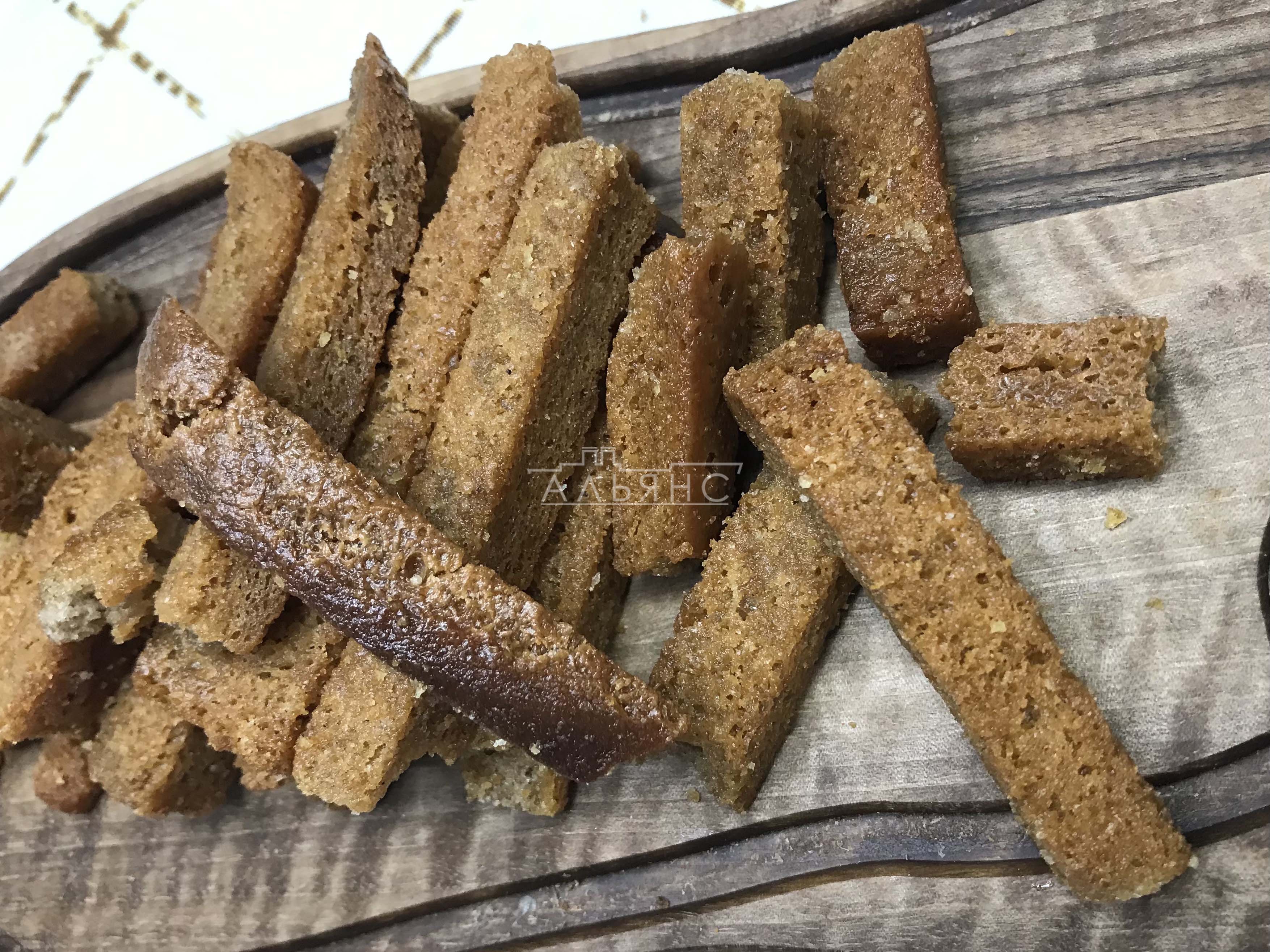 Деревенские гренки с чесноком в Копейске