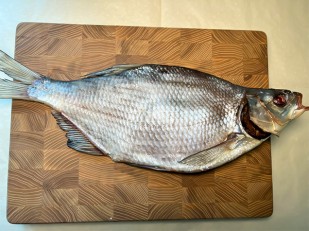 Гренки: Лещ цимлянский вяленый (700-800 гр)