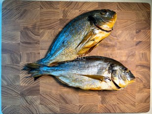 Сом (бабочка) холодного копчения: Дорадо х/к