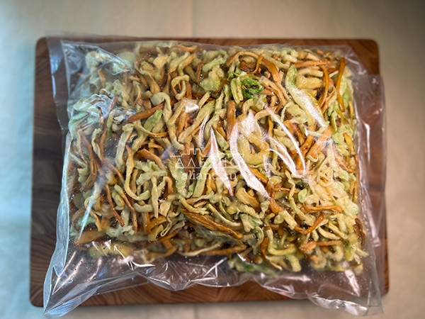 Нитка ЖАРЕНАЯ "Васаби" Oktobersnack 1 кг (сырный продукт) в Копейске