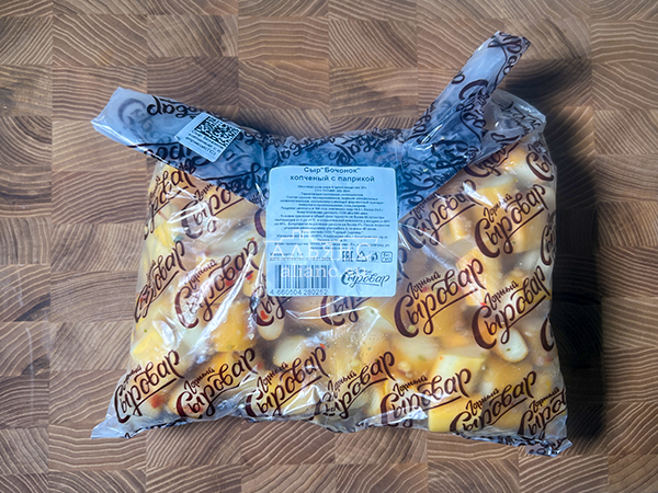 Сыр 1 кг ГОРНЫЙ СЫРОВАР (Бочонок копчёный с паприкой) в Копейске