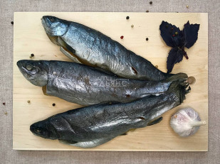 Говядина вяленая (строганина): Форель радужная вяленая