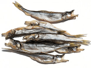 Мучные полоски МАЛИНОВЫЕ со вкусом острых бараньих рёбрышек 76 гр: Корюшка (мелкая) вяленая (Камчатка)